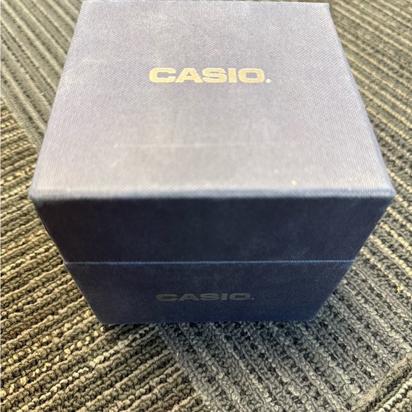 Casio Men’s Watch (Solar Powered) - Picture 8 of 9